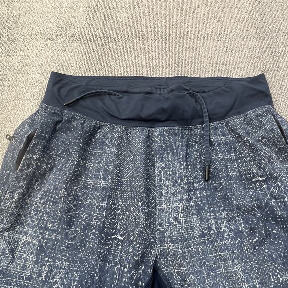 Lululemon Shorts Adult Medium Blue Active Casual Outdoor Fitness Athleisure Mens - Picture 8 of 14